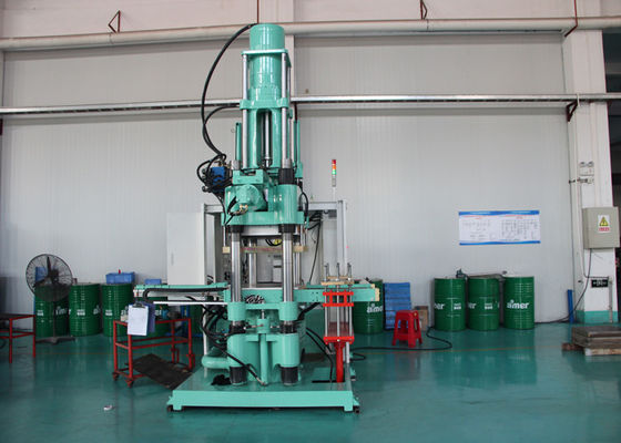 Máquina da modelação por injeção de borracha de silicone da eficiência elevada/equipamento vertical da imprensa de óleo hidráulico