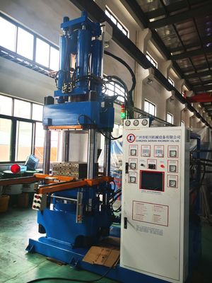 Máquinas para a fabricação de produtos de borracha Máquina de moldagem por injecção de borracha para a fabricação de buchas de borracha para automóveis