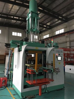 Máquina de moldagem por injecção de borracha de poupança de energia 100-1000T para fabricação de anéis O Selos