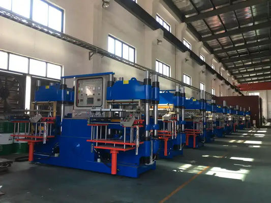 Máquina de fabricação de aderentes de borracha para golfe Máquina de vulcanização hidráulica de borracha